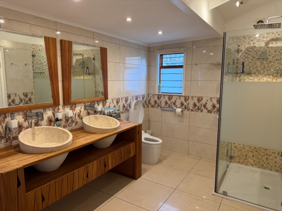 Commercial Property for Sale in Harkerville A H Western Cape